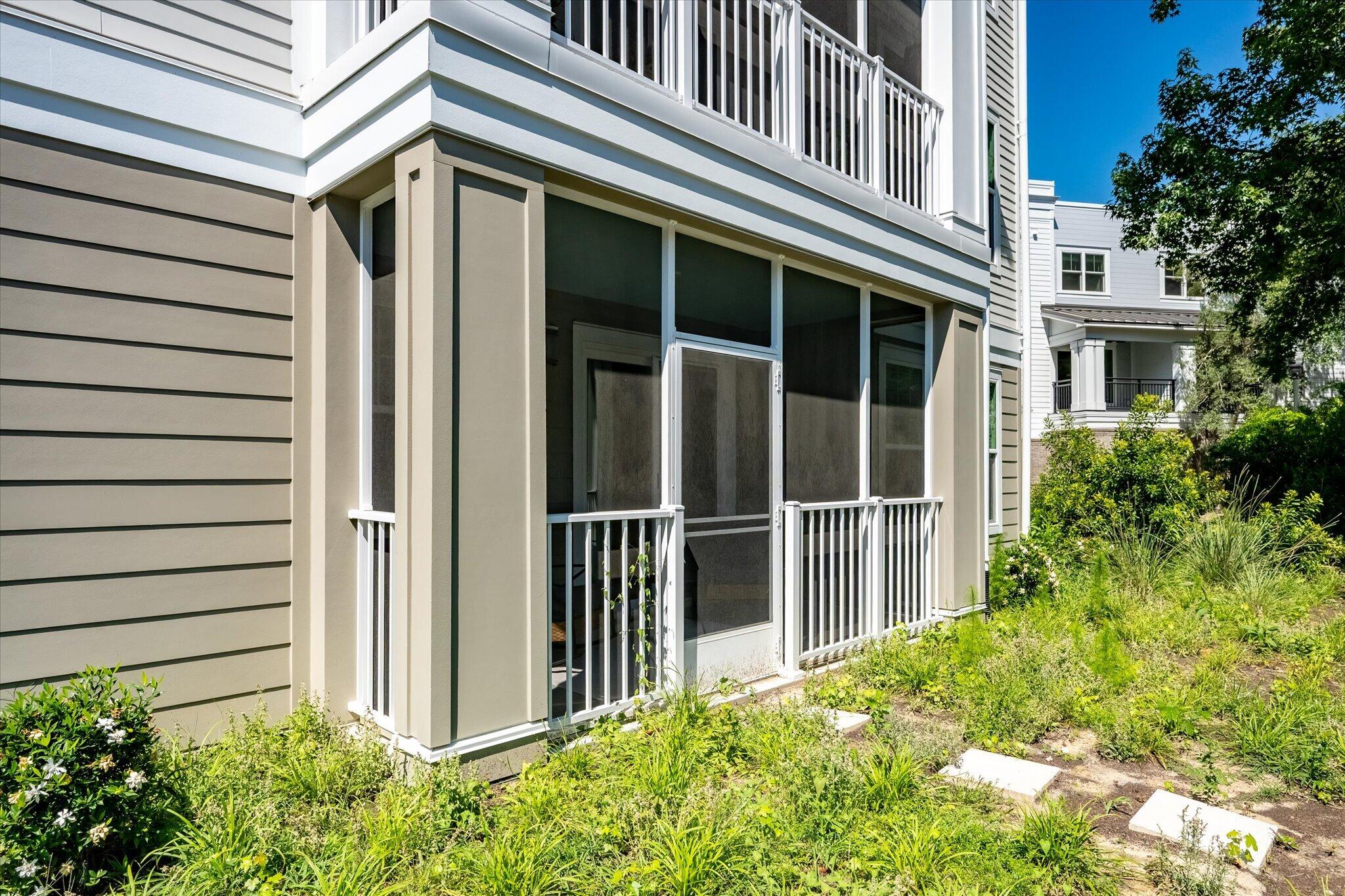 130 River Landing Drive Unit 10100