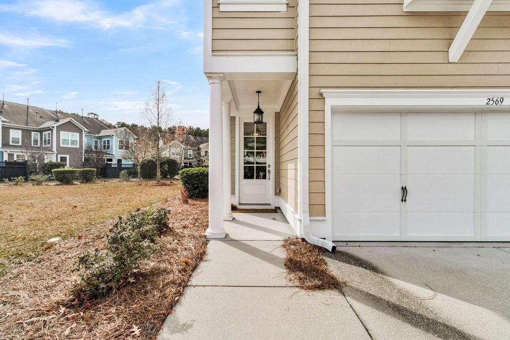 Photo of 2569 Kings Gate Lane, Mount Pleasant, SC 29466 (MLS # 25032806)