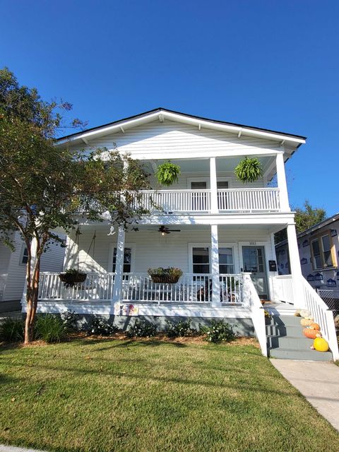 Single Family Residence in Charleston SC 1011 Ashley Avenue.jpg