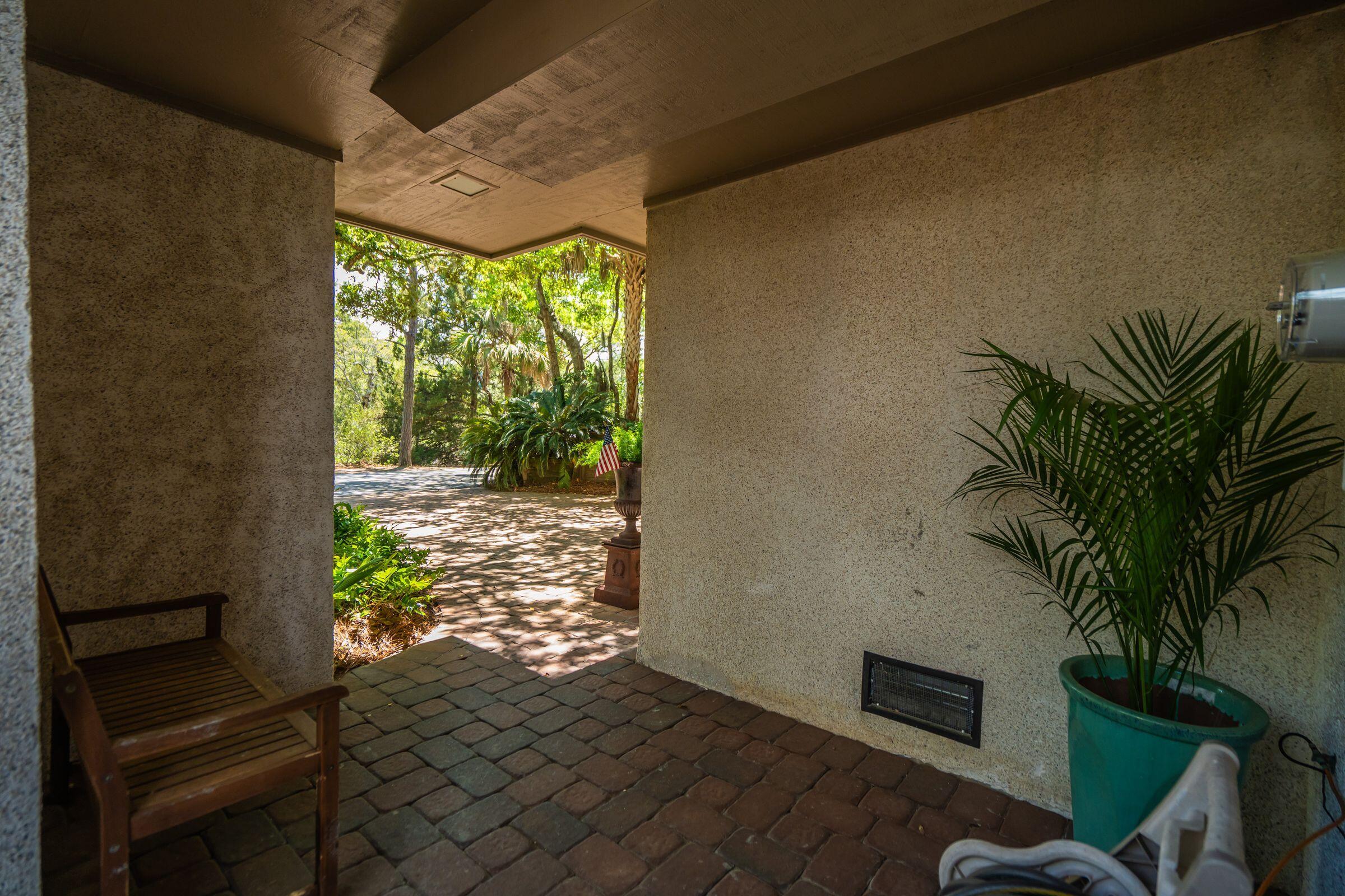 12 Marsh Island Lane