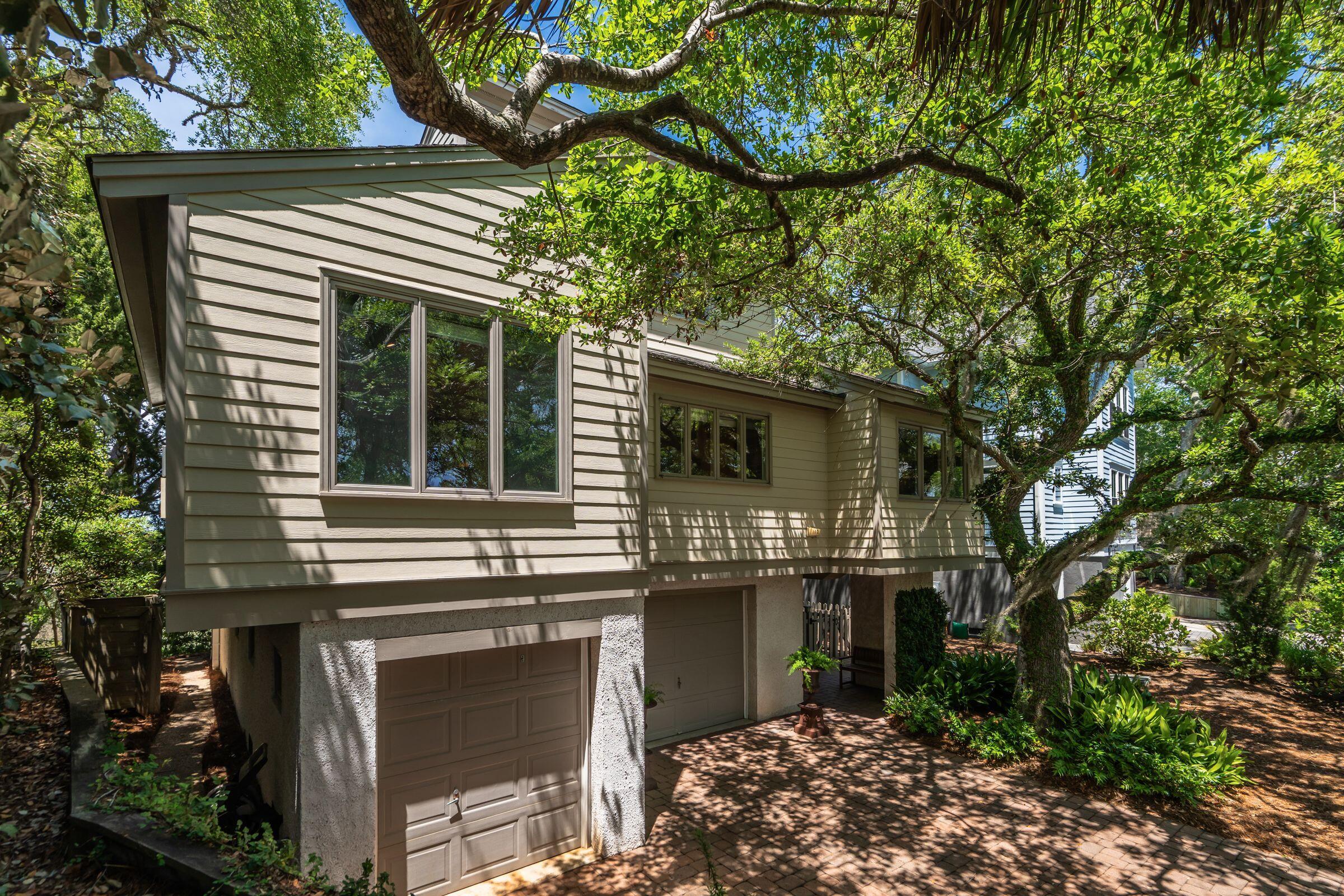 12 Marsh Island Lane