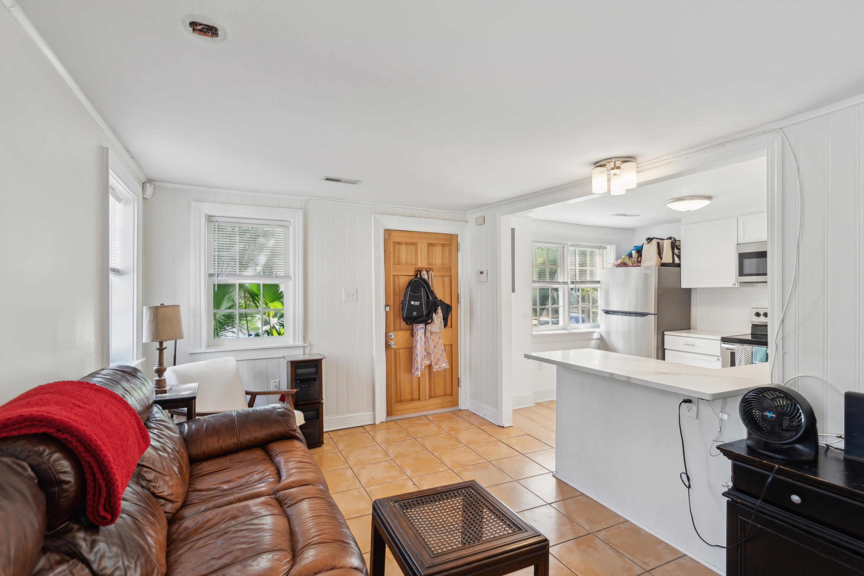 9 F Street