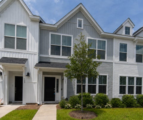 Photo of 147 Omalley Drive, Summerville, SC 29483 (MLS # 26022236)