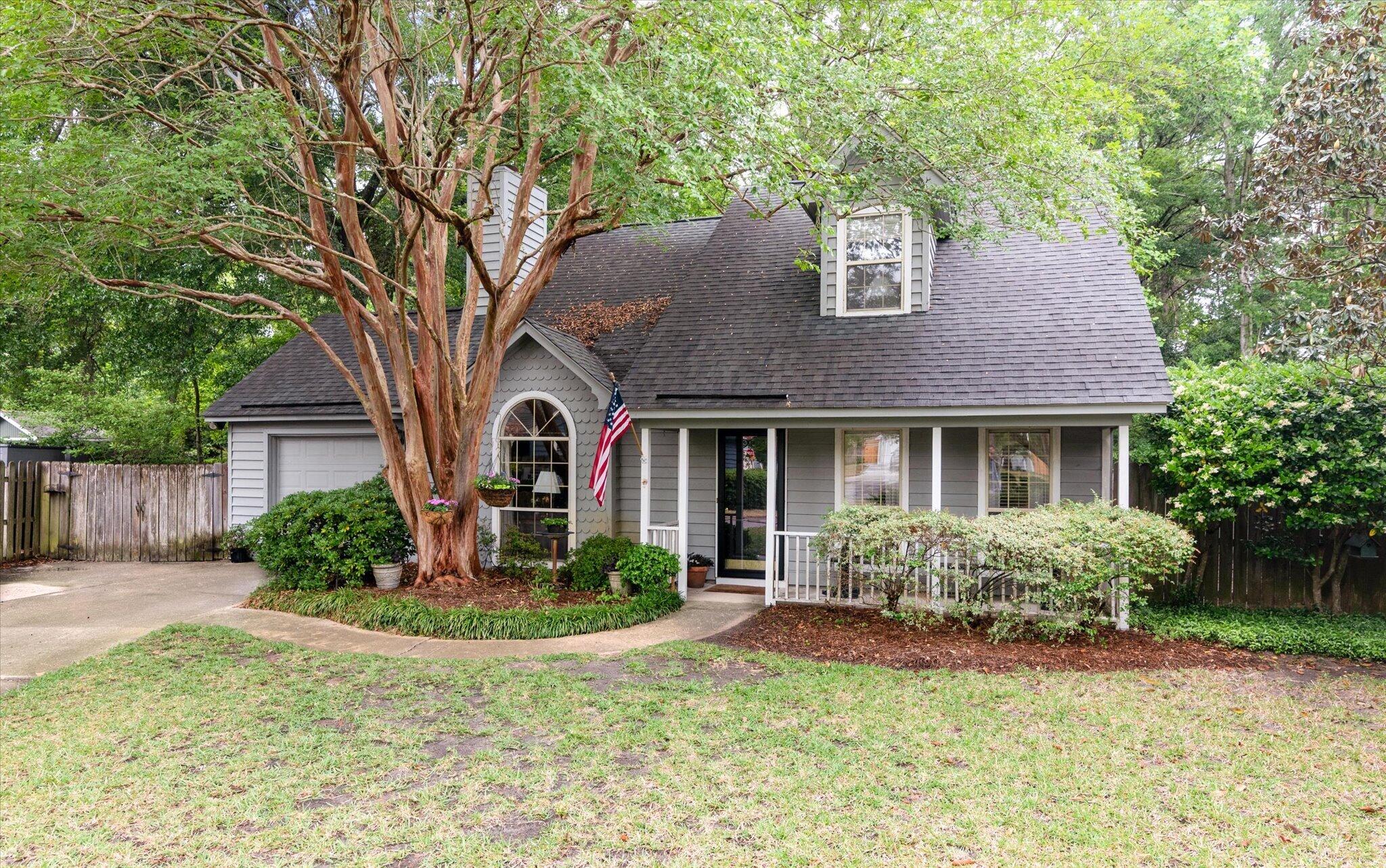 1263 Llewellyn Road