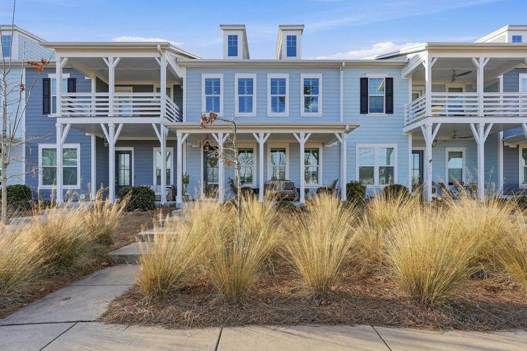 Photo of 3087 Sturbridge Road, Mount Pleasant, SC 29466 (MLS # 26002052)