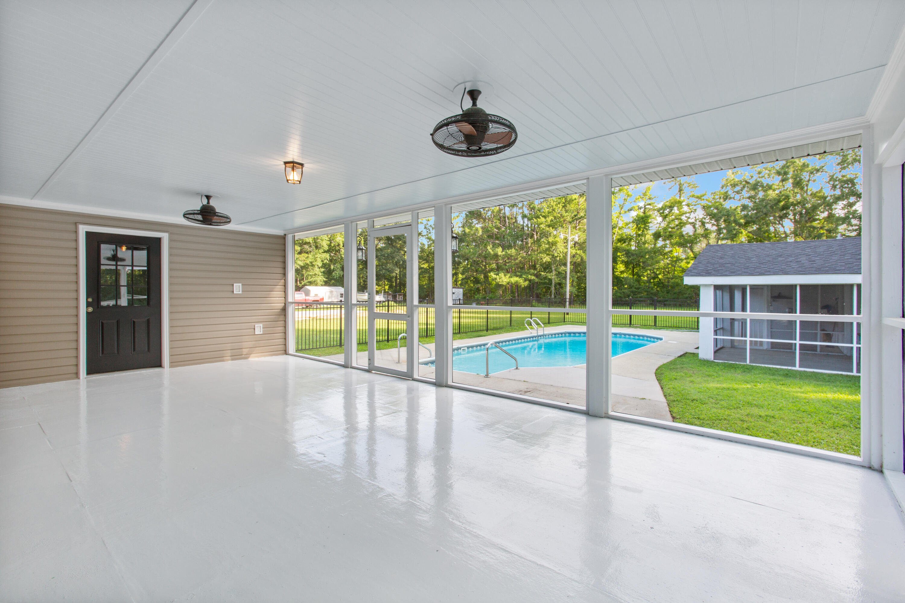 400 Black Oak Road