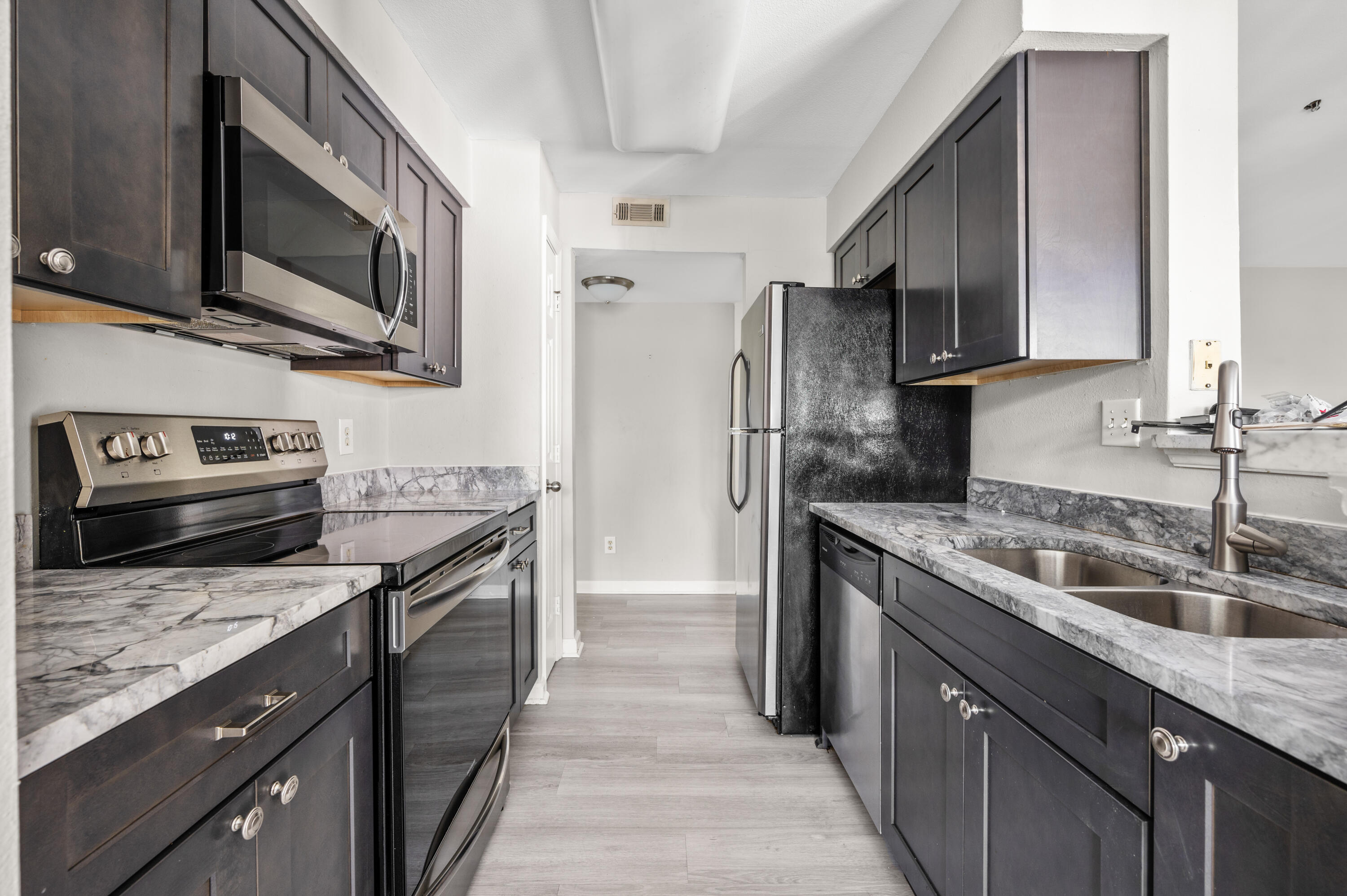 700 Daniel Ellis Drive Apt 2305