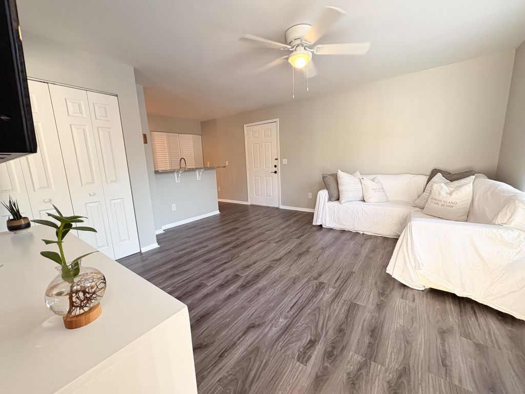 Photo of 2011 N Highway 17 #1400o, Mount Pleasant, SC 29466 (MLS # 26014626)