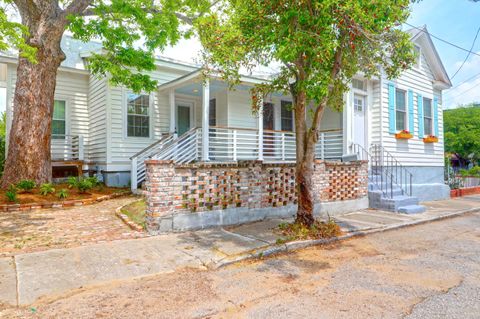 Photo of 4 Addison Street, Charleston, SC 29403 (MLS # 26001128)