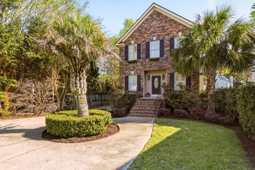 Photo of 812 Harbor Place Drive, Charleston, SC 29412 (MLS # 26008778)