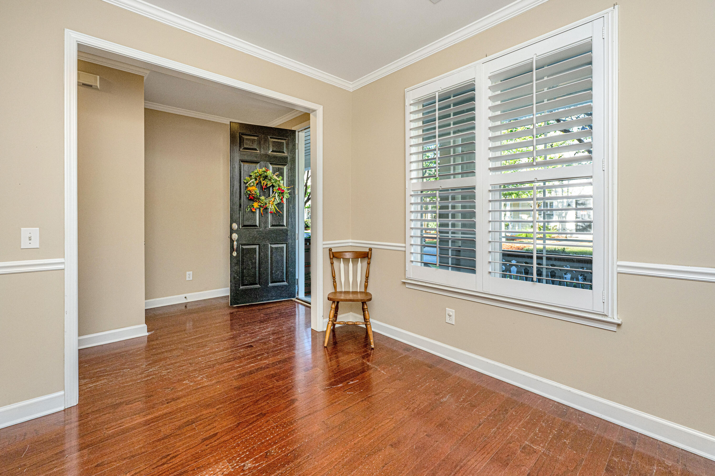 2412 Kings Gate Lane