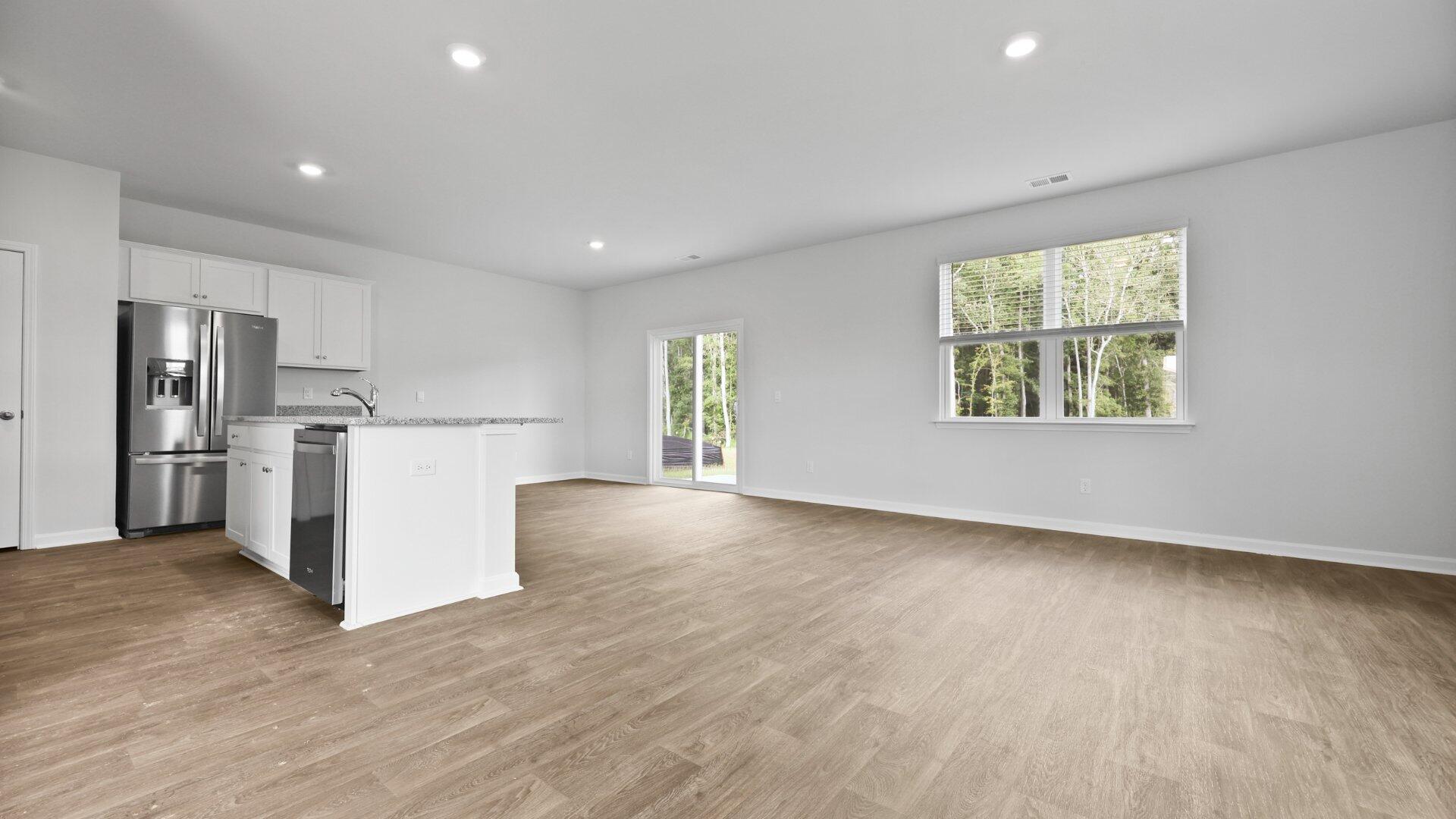 790 Long Bluff Road