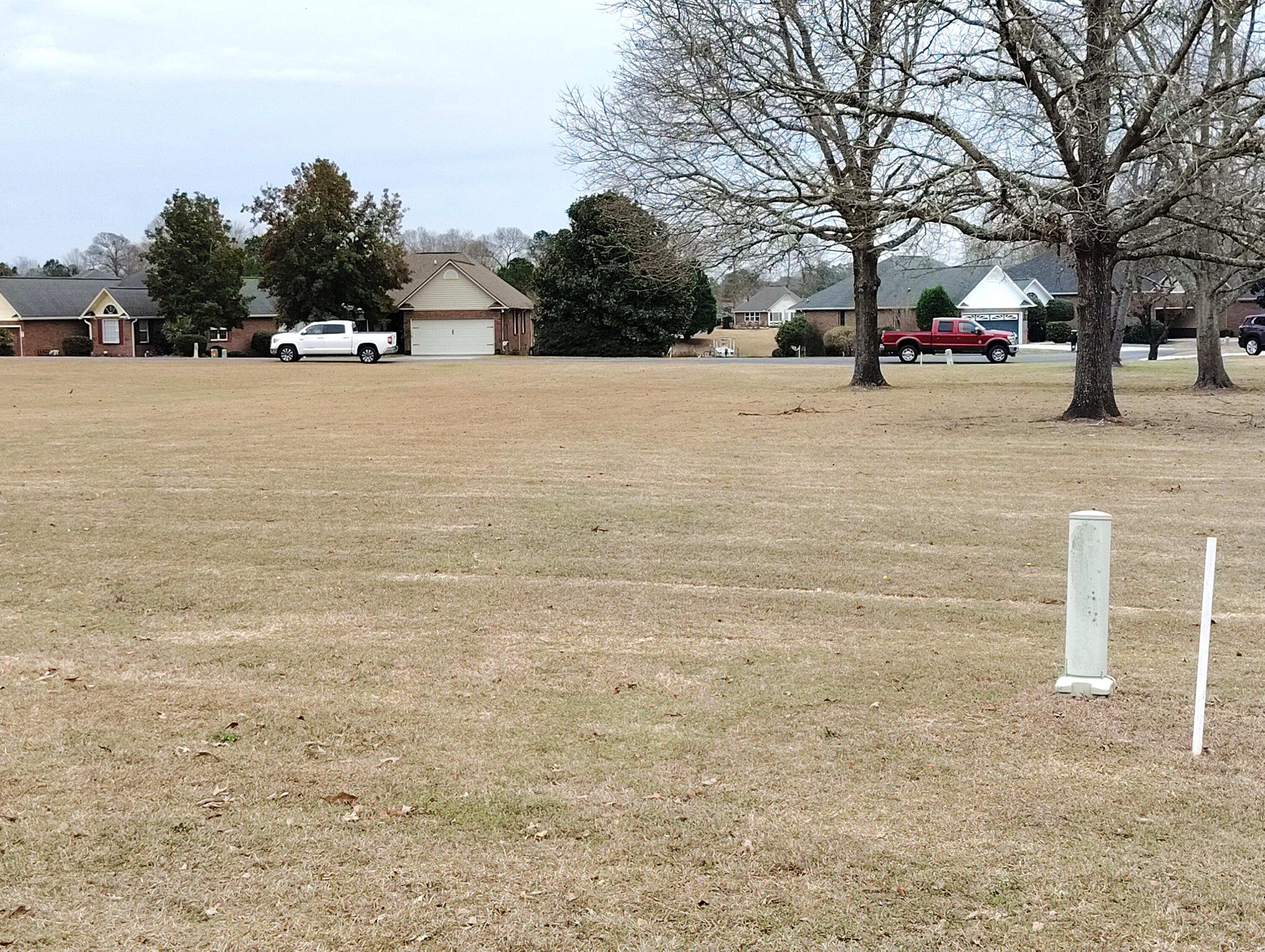 40 North Lake Circle