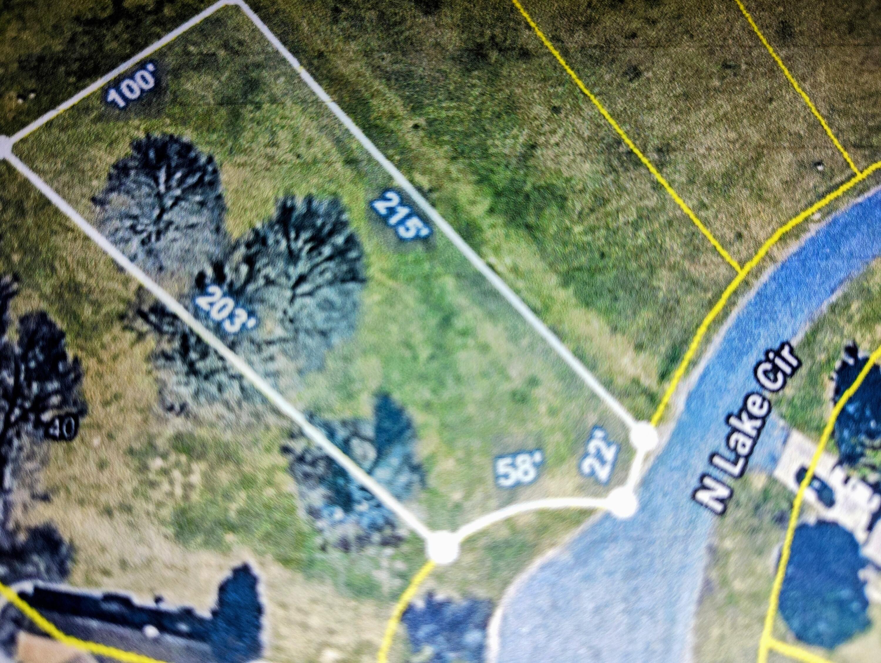 40 North Lake Circle