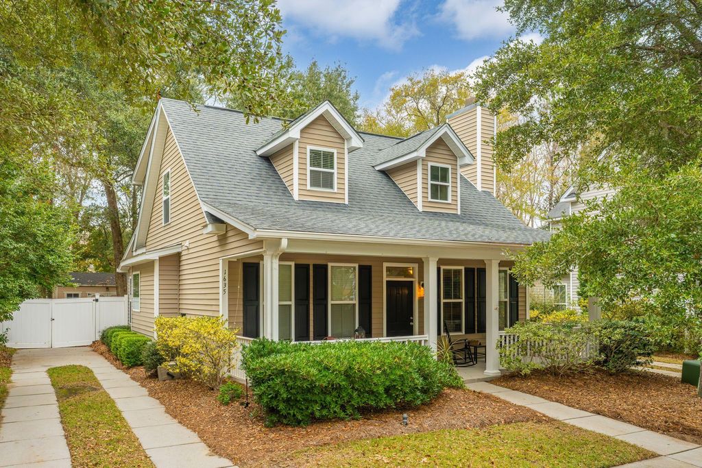 Photo of 1635 Bee Balm Road, Johns Island, SC 29455 (MLS # 25032277)