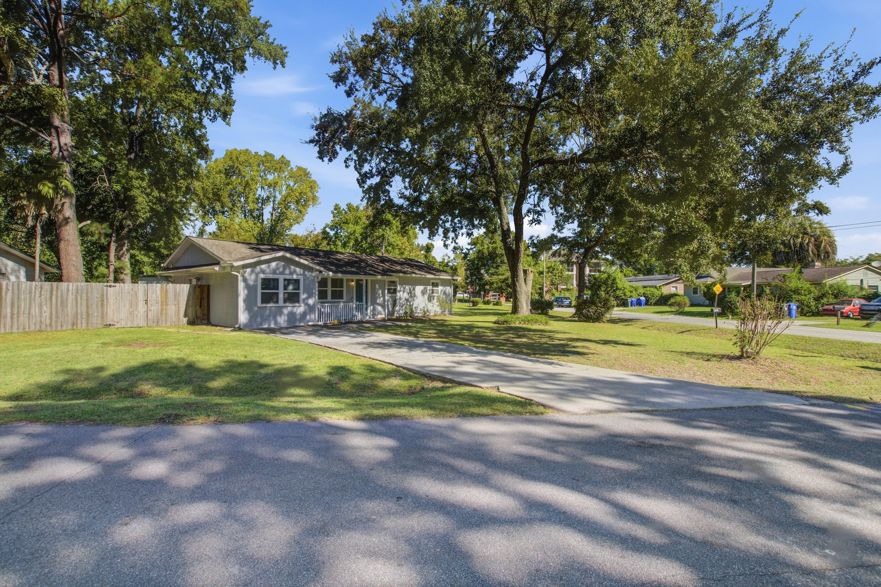 1021 Locksley Drive