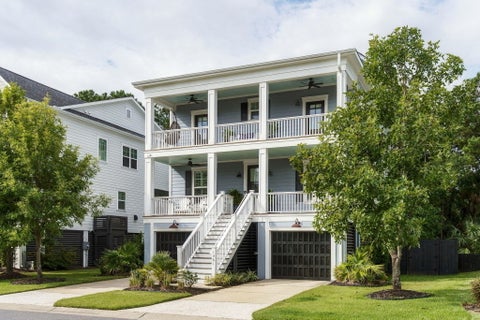 Photo of 1561 Red Tide Road, Mount Pleasant, SC 29466 (MLS # 26026679)
