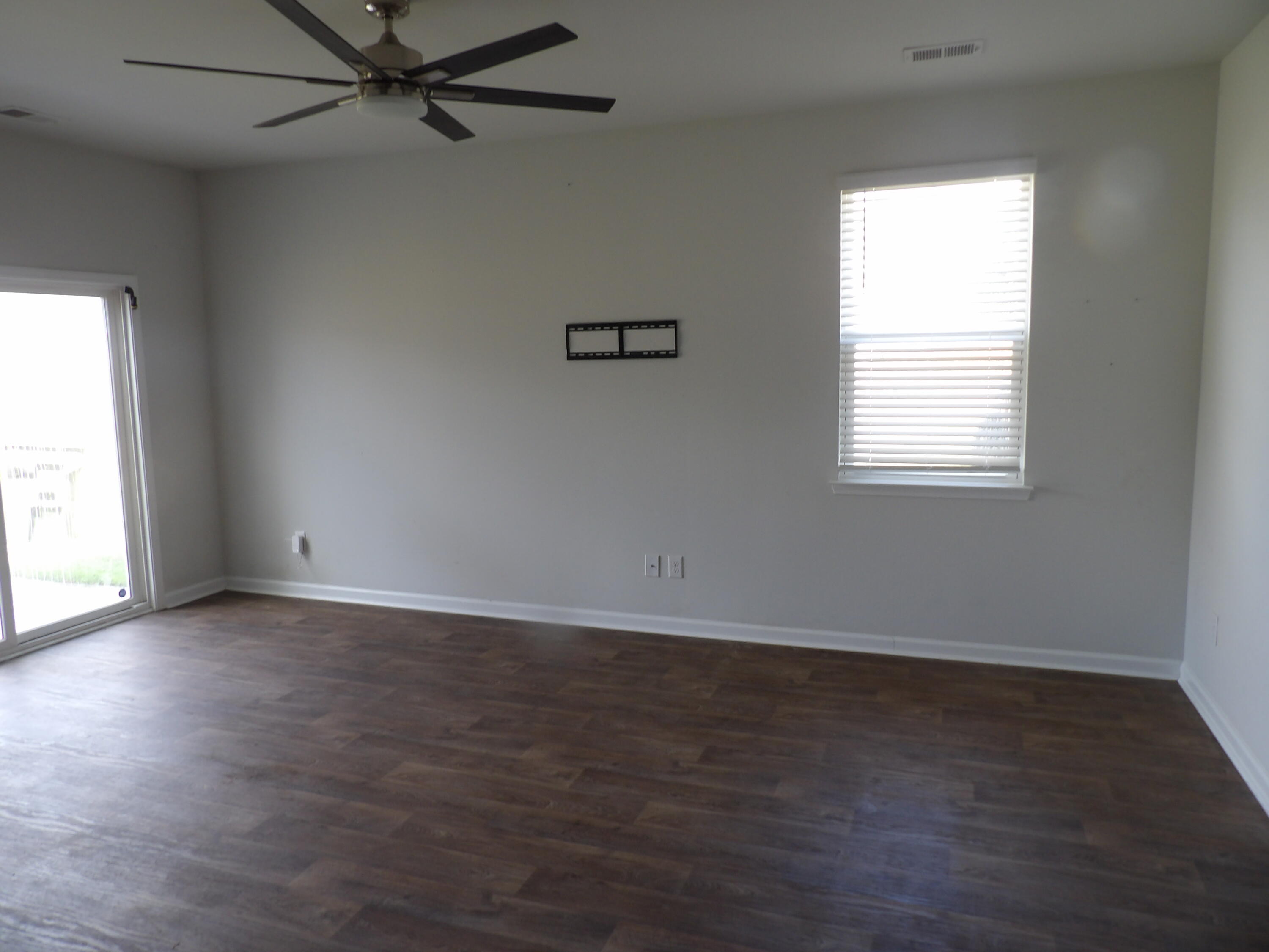 409 Cedarview Road
