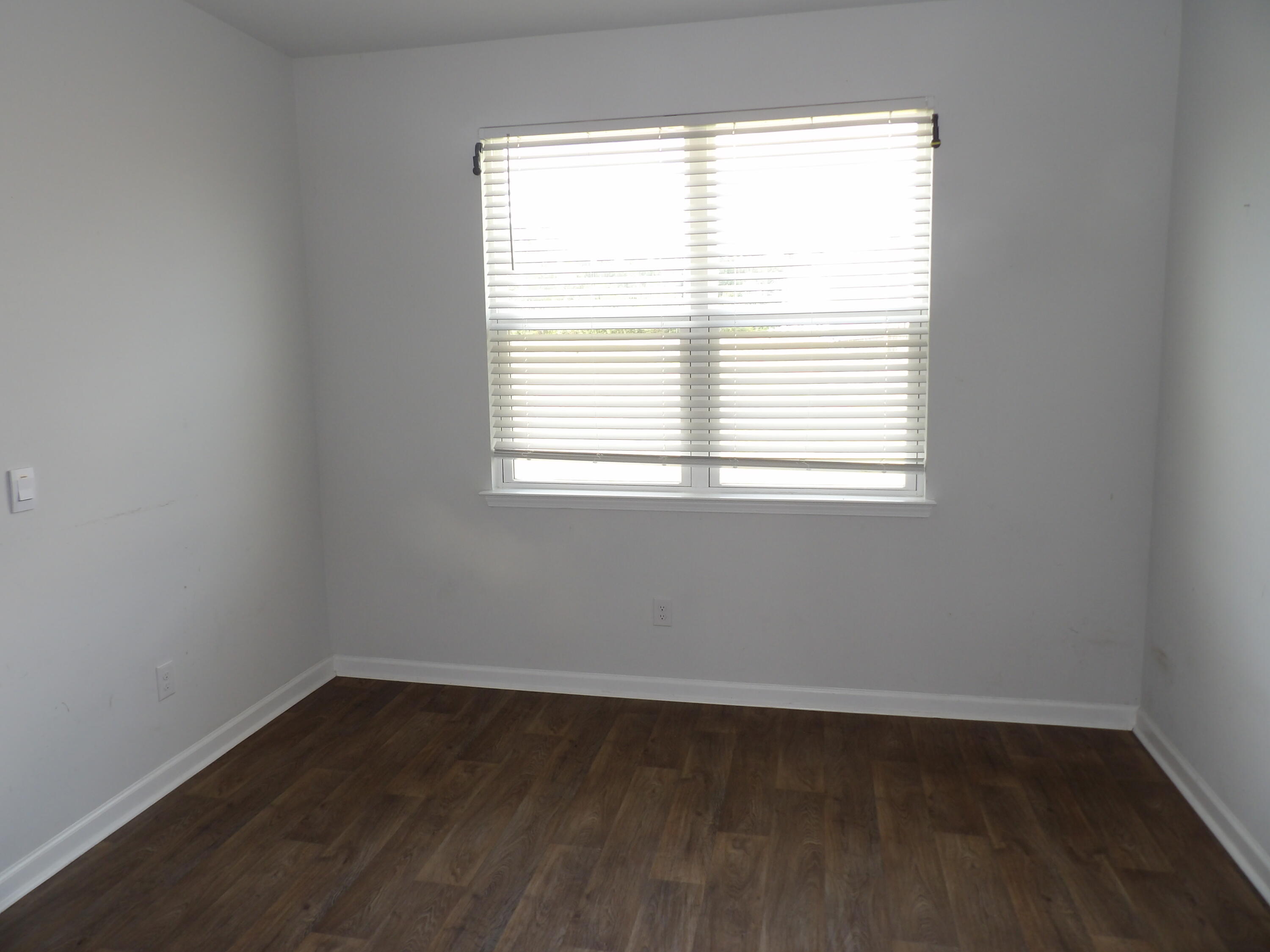 409 Cedarview Road