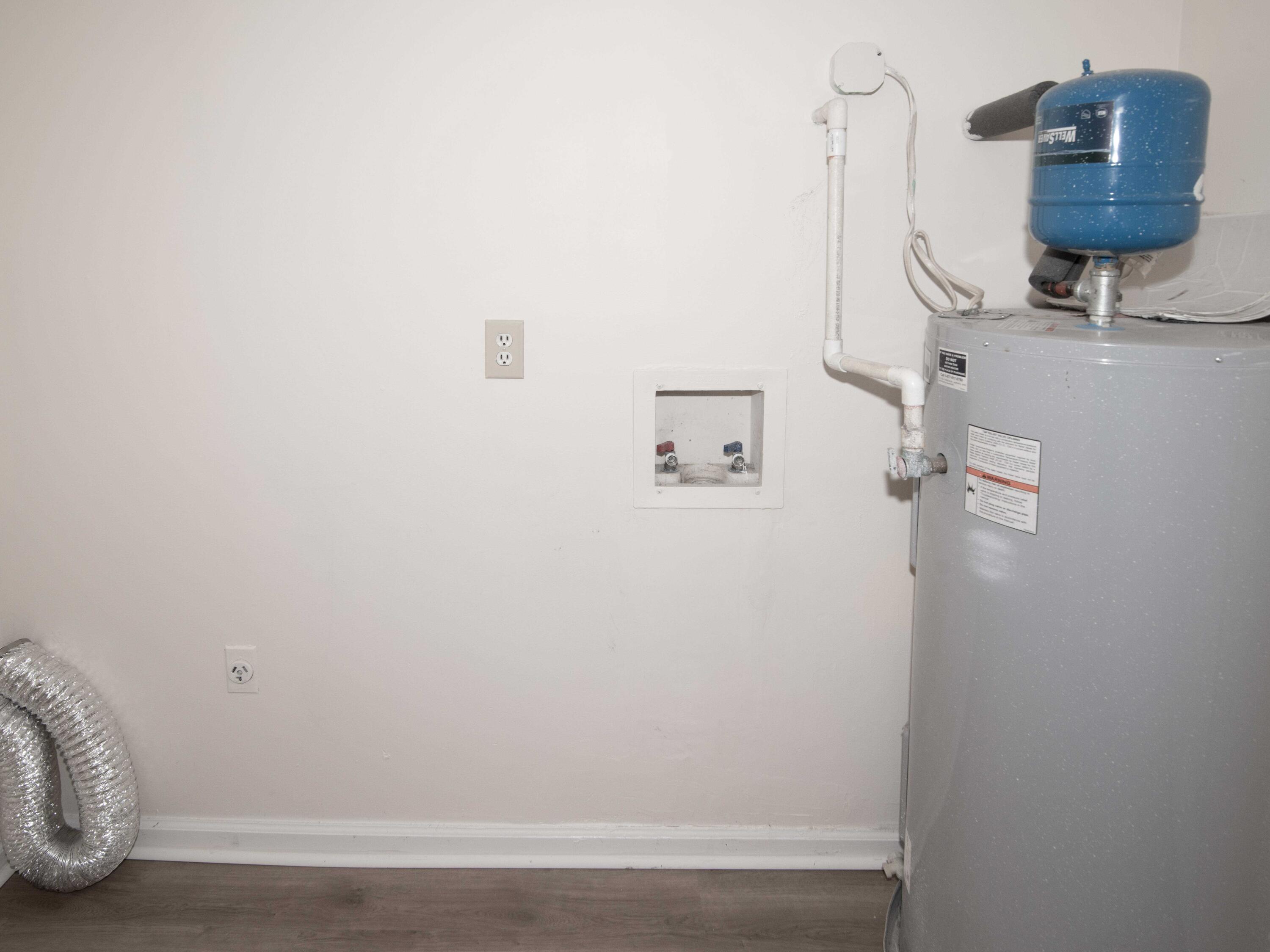 6240 Lucille Drive 161-E