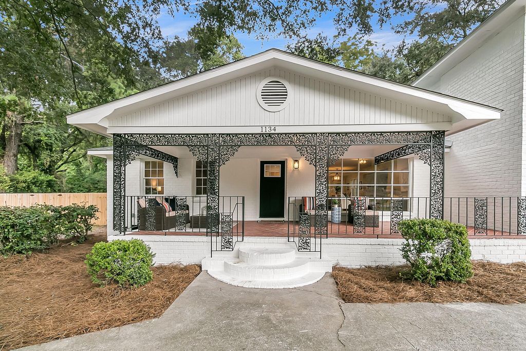 Photo of 1134 Hillman Street, Charleston, SC 29412 (MLS # 25026774)