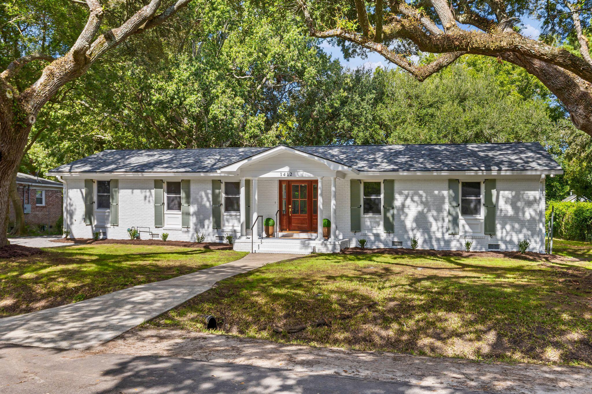 1412 Tara Road