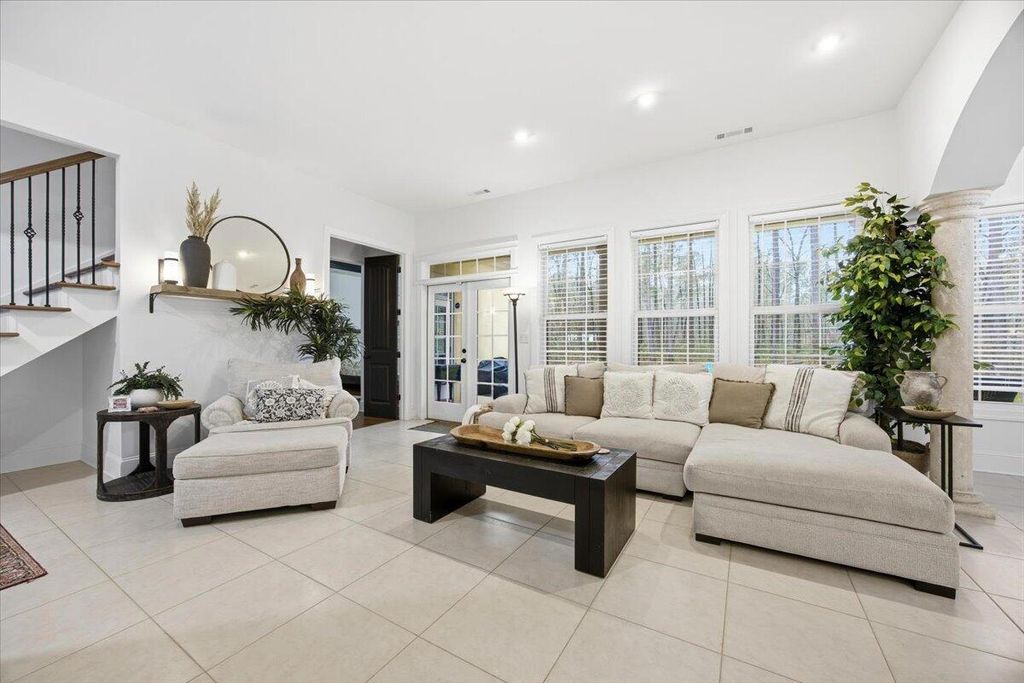 Photo of 513 Wagon Branch Loop, Ridgeland, SC 29936 (MLS # 26004007)