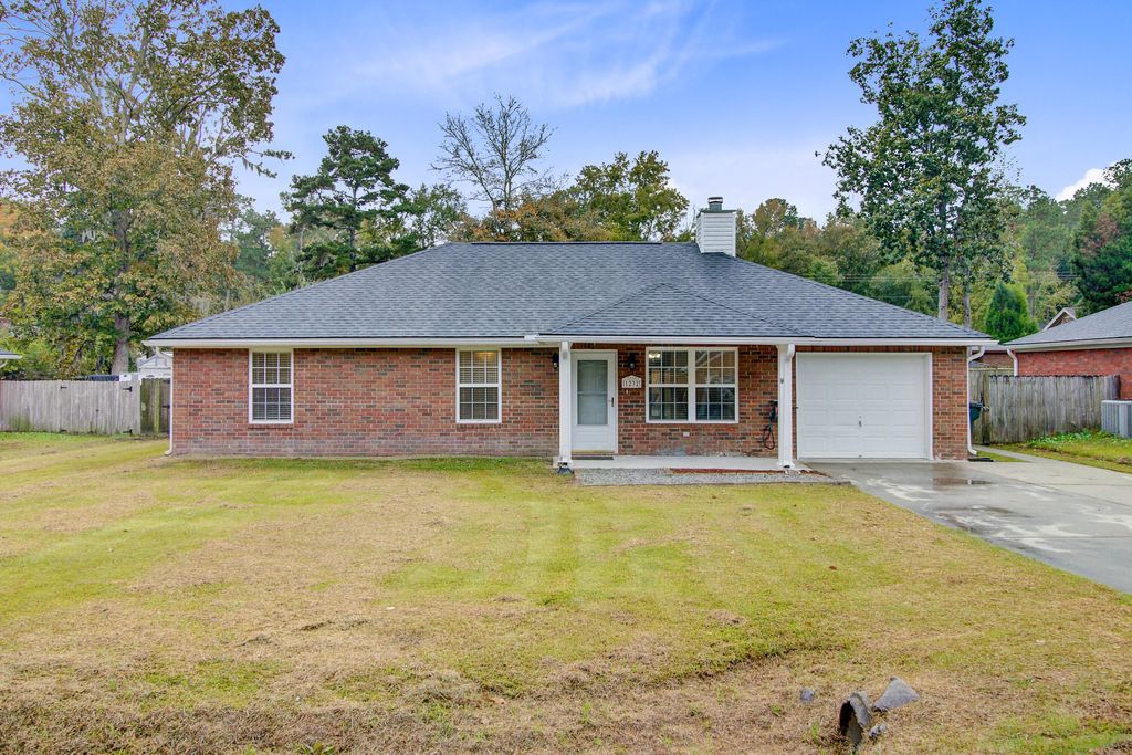 Photo of 1232 Saylor Alley, Moncks Corner, SC 29461 (MLS # 25028609)