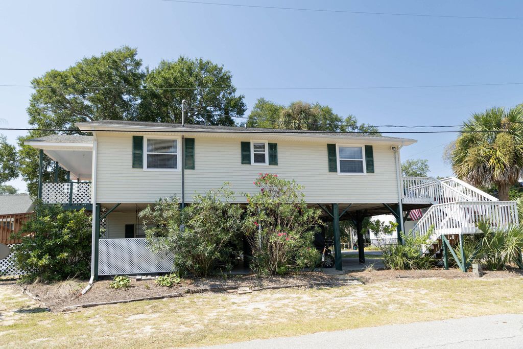 Photo of 1402 Jungle Road, Edisto Island, SC 29438 (MLS # 25025641)