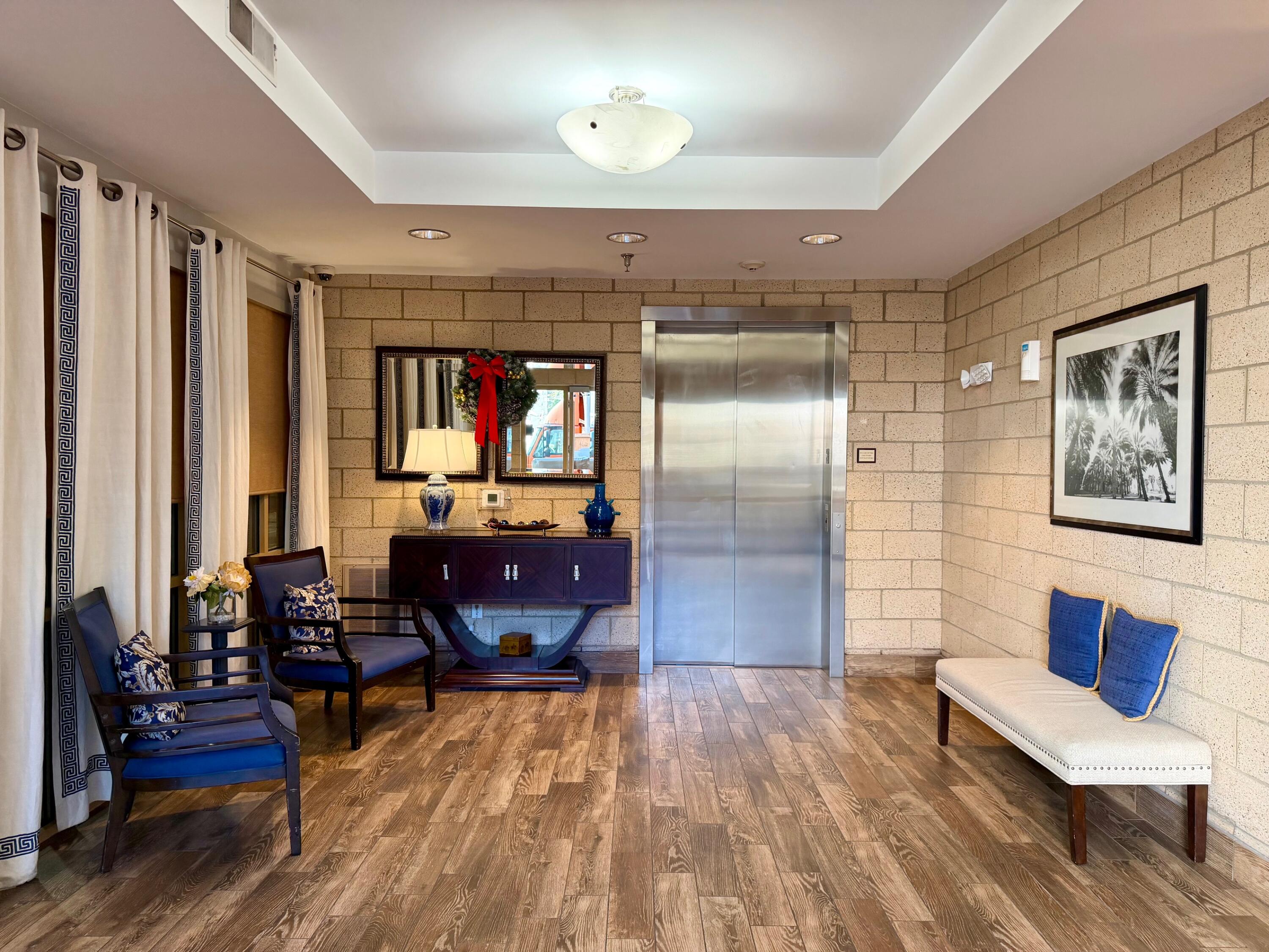 200 River Landing Drive D202