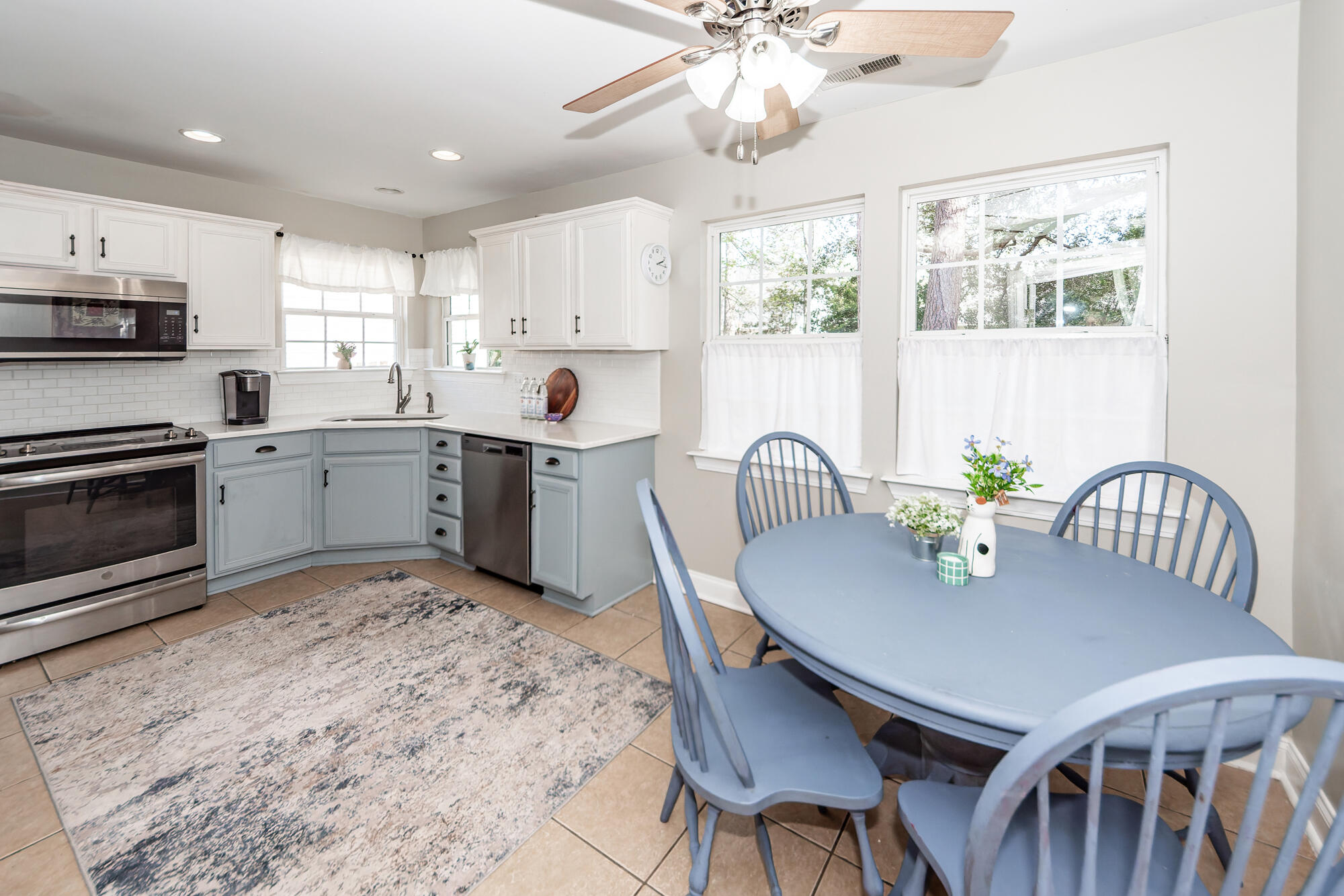 110 Horse Shoe Bay Court