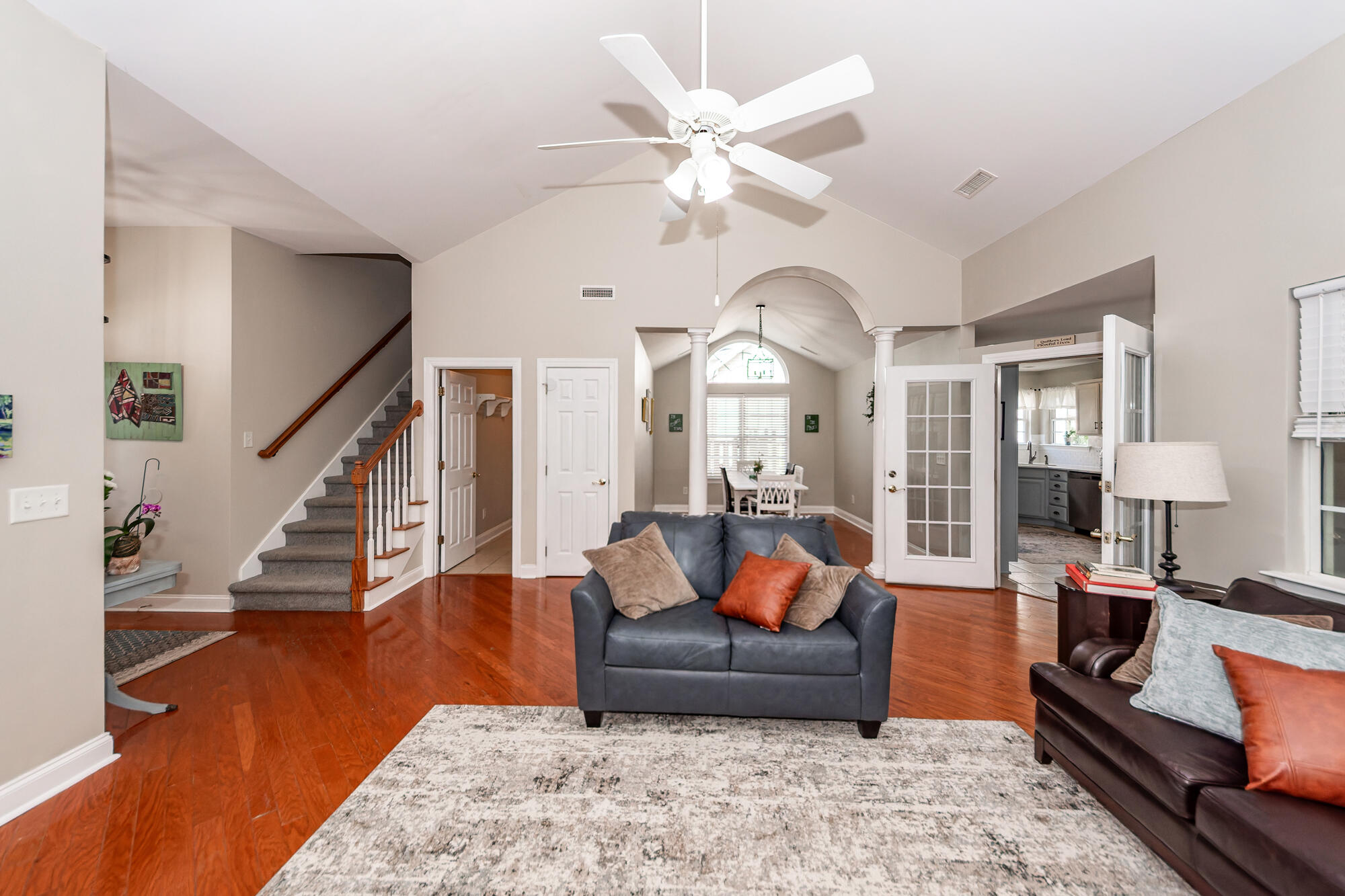 110 Horse Shoe Bay Court