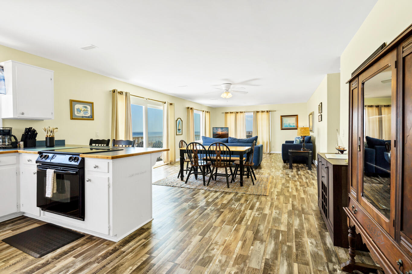 128 Palmetto Boulevard