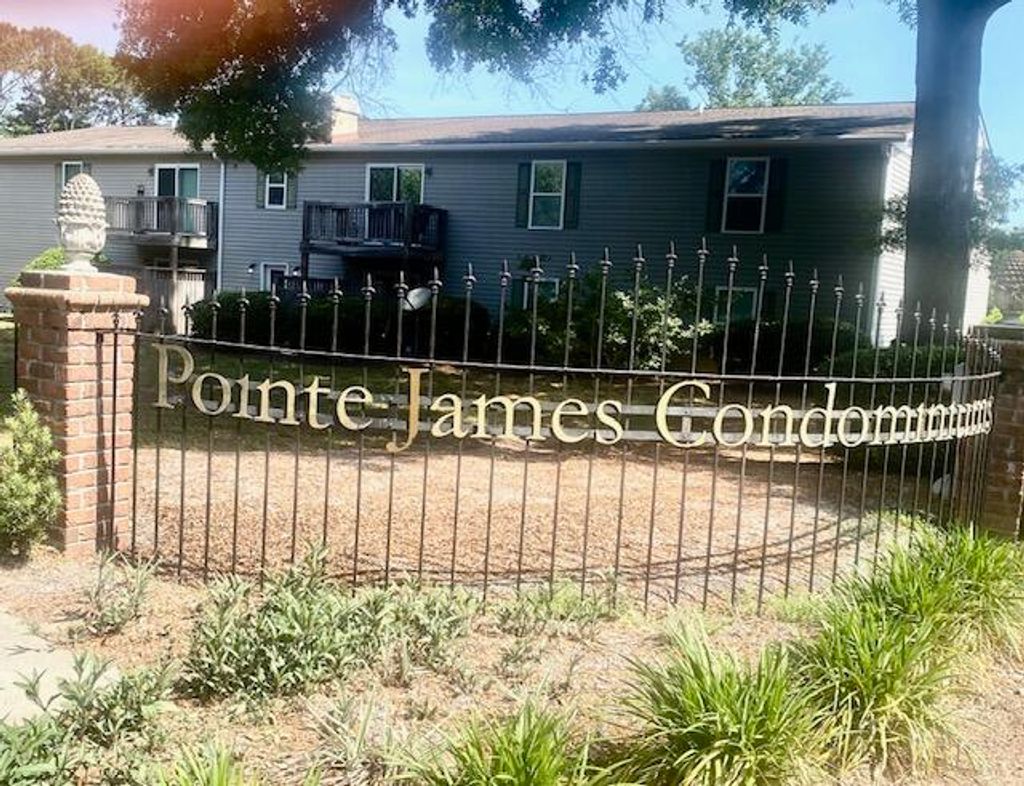 Photo of 1402 Camp Road #6c, Charleston, SC 29412 (MLS # 26011905)