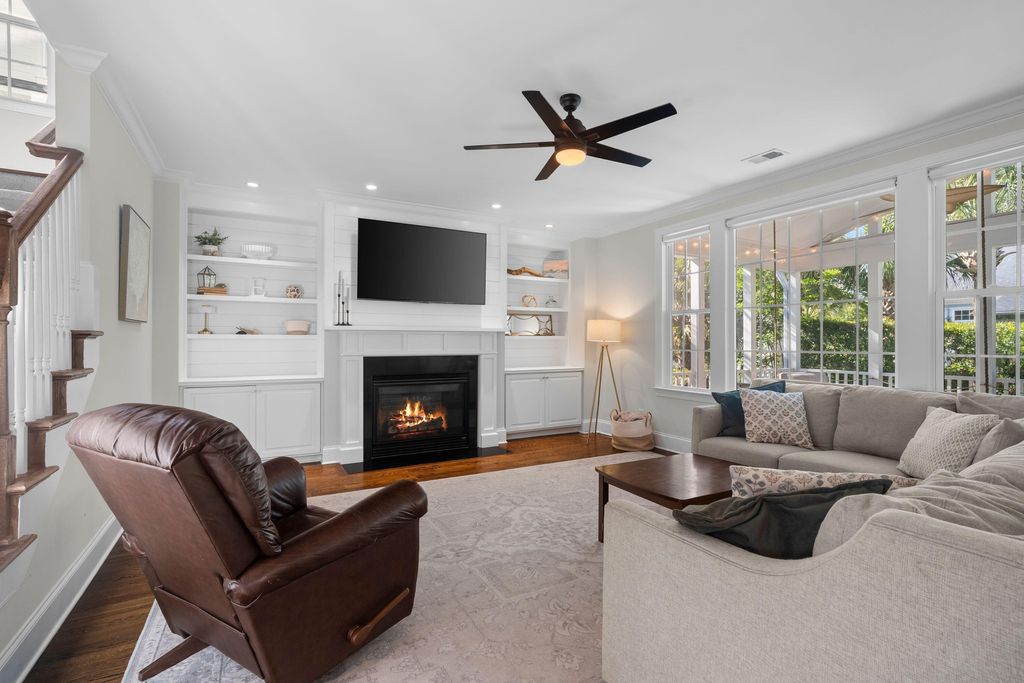 Photo of 4108 Whiting Street, Mount Pleasant, SC 29466 (MLS # 26013094)