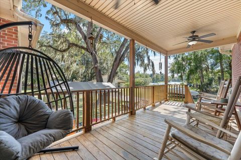 A home in Moncks Corner