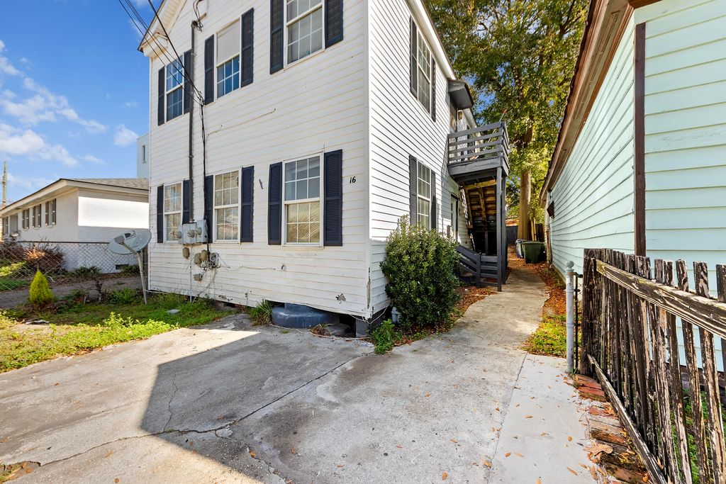 Photo of 16 Killians Street, Charleston, SC 29403 (MLS # 26006812)