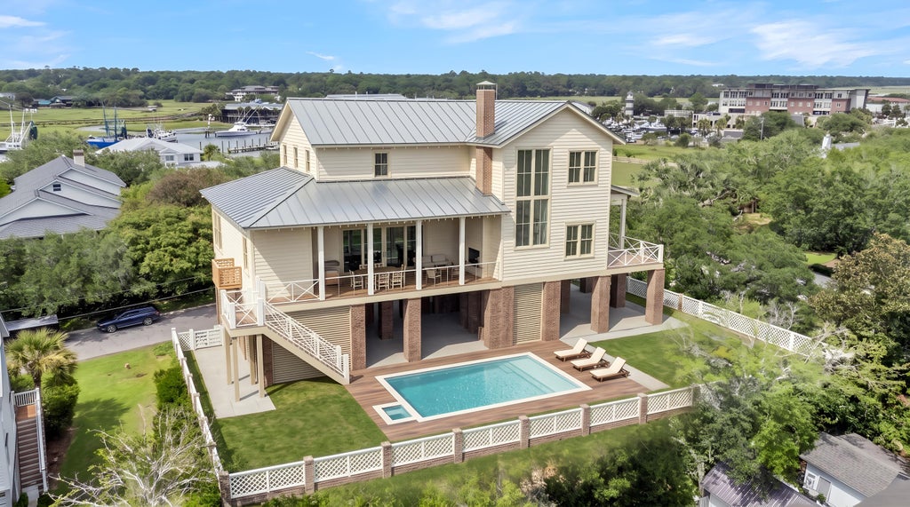 Photo of 211 Haddrell Street, Mount Pleasant, SC 29464 (MLS # 26024671)