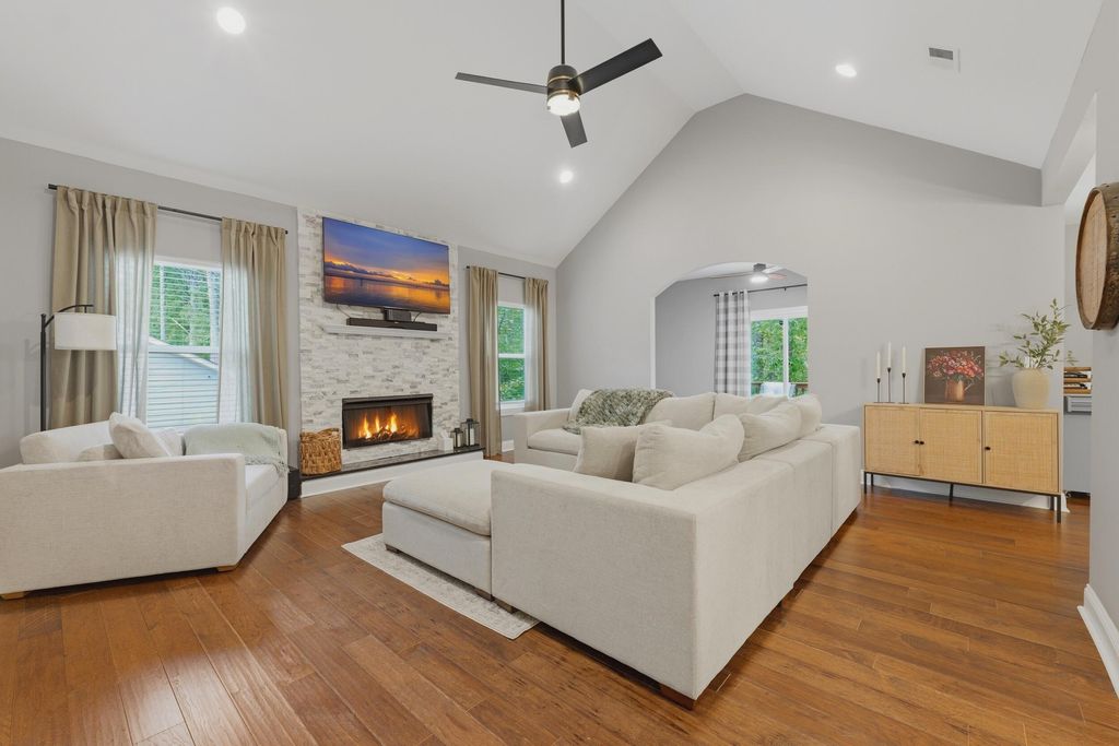 Photo of 155 Shumpert Road, West Columbia, SC 29172 (MLS # 26015509)