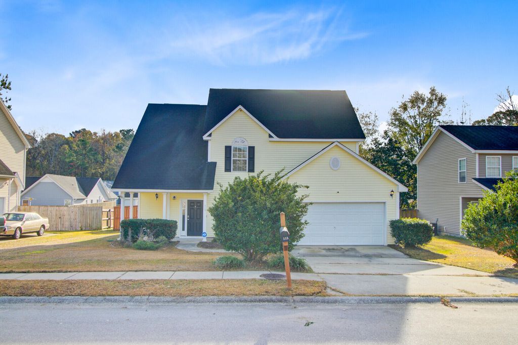 Photo of 115 Egret Lane, Goose Creek, SC 29445 (MLS # 25032666)
