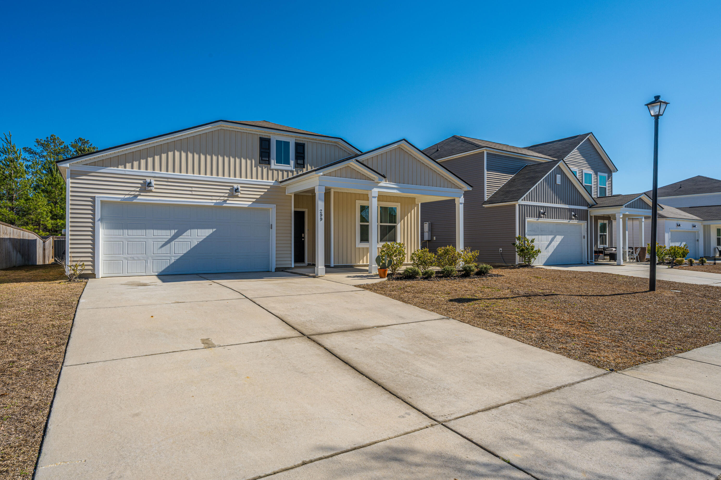 299 W Bradford Pointe Drive