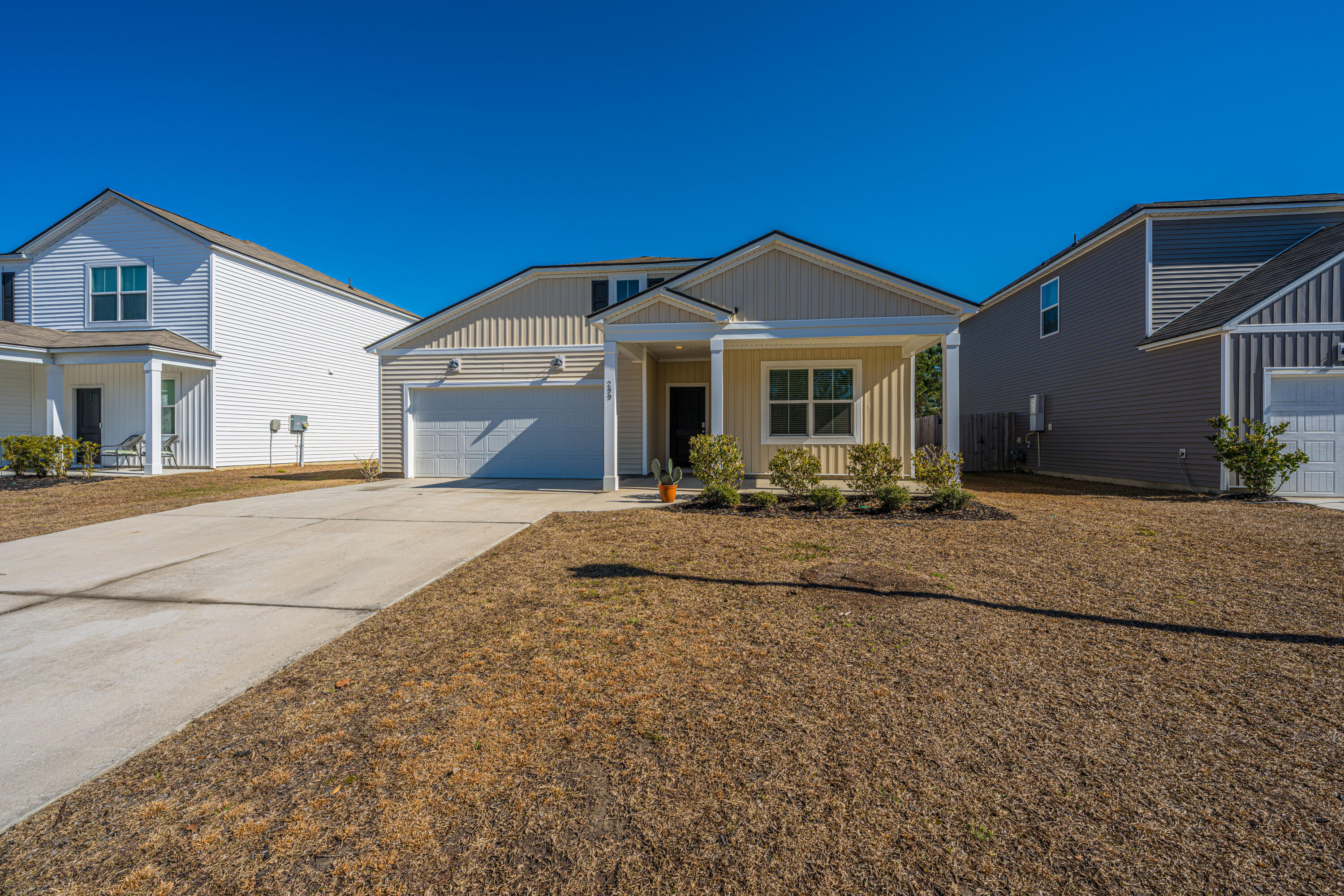 299 W Bradford Pointe Drive