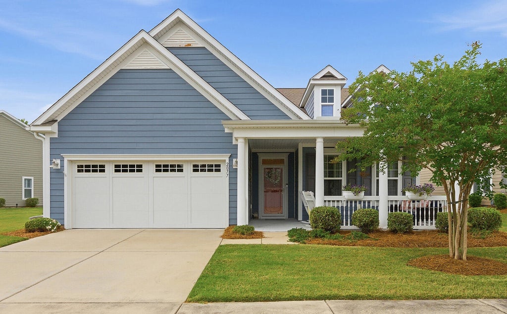 Photo of 2077 Barn Swallow Road, Summerville, SC 29483 (MLS # 26016281)