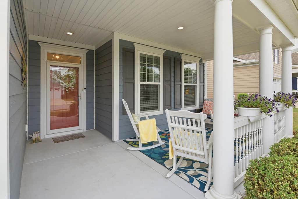 Photo of 2077 Barn Swallow Road, Summerville, SC 29483 (MLS # 26016281)