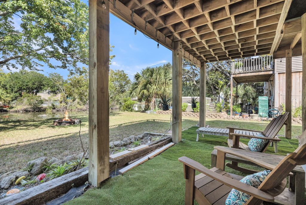 Photo of 1588 Terns Nest Road, Charleston, SC 29412 (MLS # 25026391)