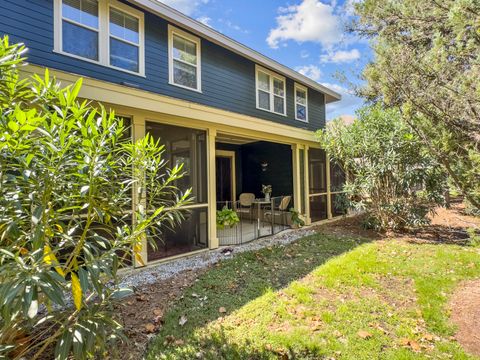 A home in North Charleston