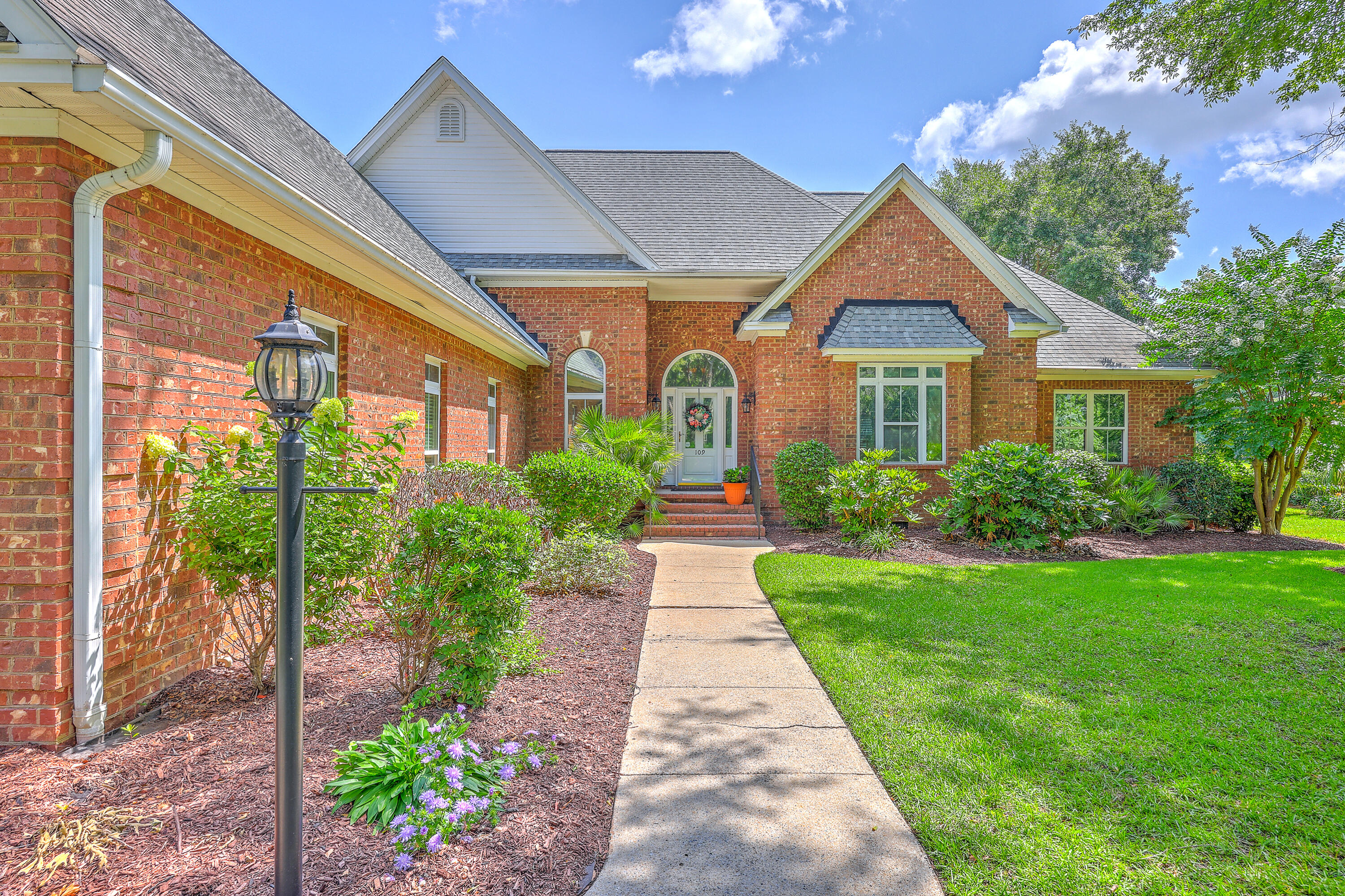 109 Waveney Circle