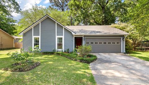 Photo of 1813 Overrun Street, Charleston, SC 29414 (MLS # 26011948)