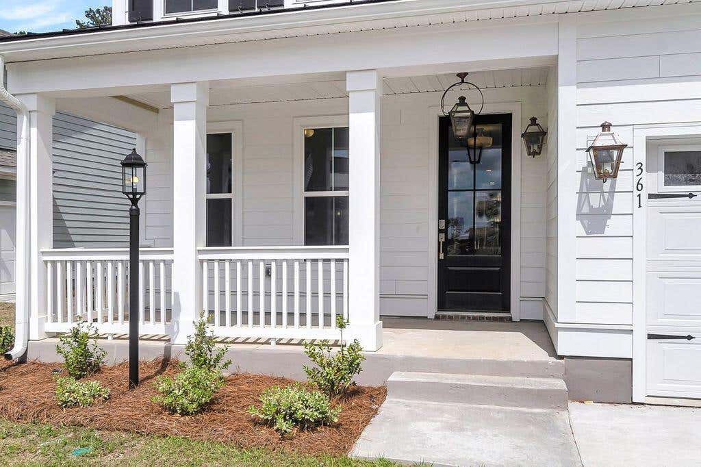 Photo of 2067 Kings River Trail, Hollywood, SC 29449 (MLS # 26021580)