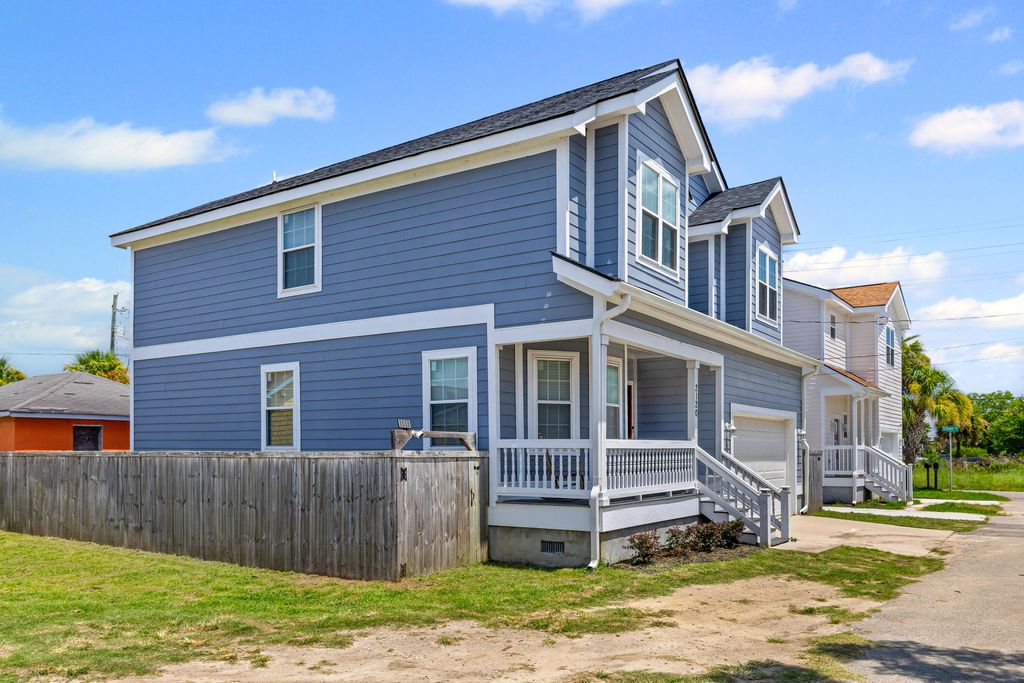 Photo of 2120 Booker Street, Charleston, SC 29405 (MLS # 25021634)